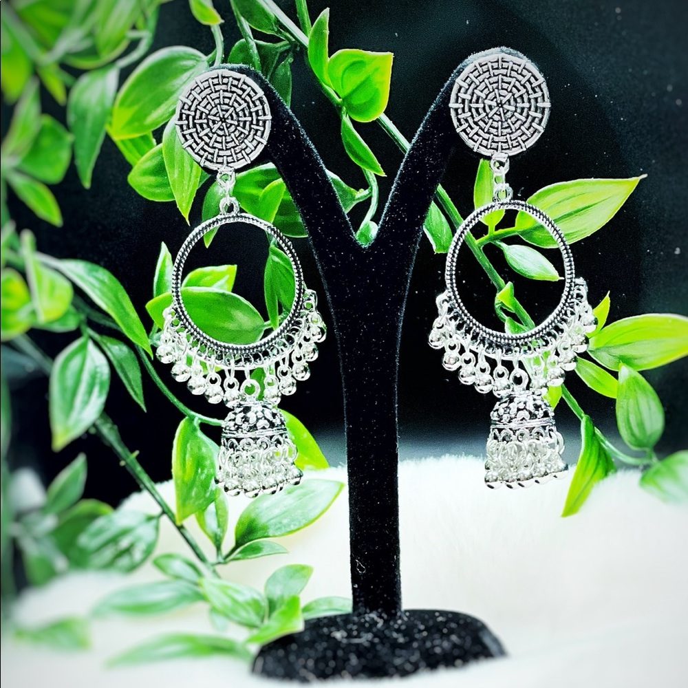 Earring